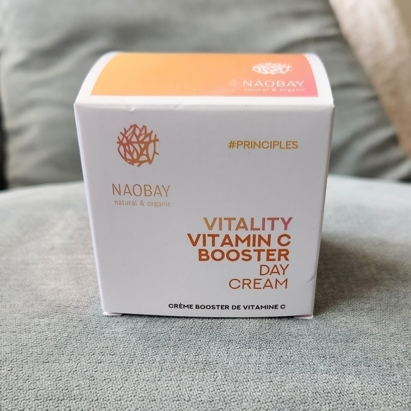 NAOBAY Vitality Vitamin C Booster Day Cream - Picture 3 of 6